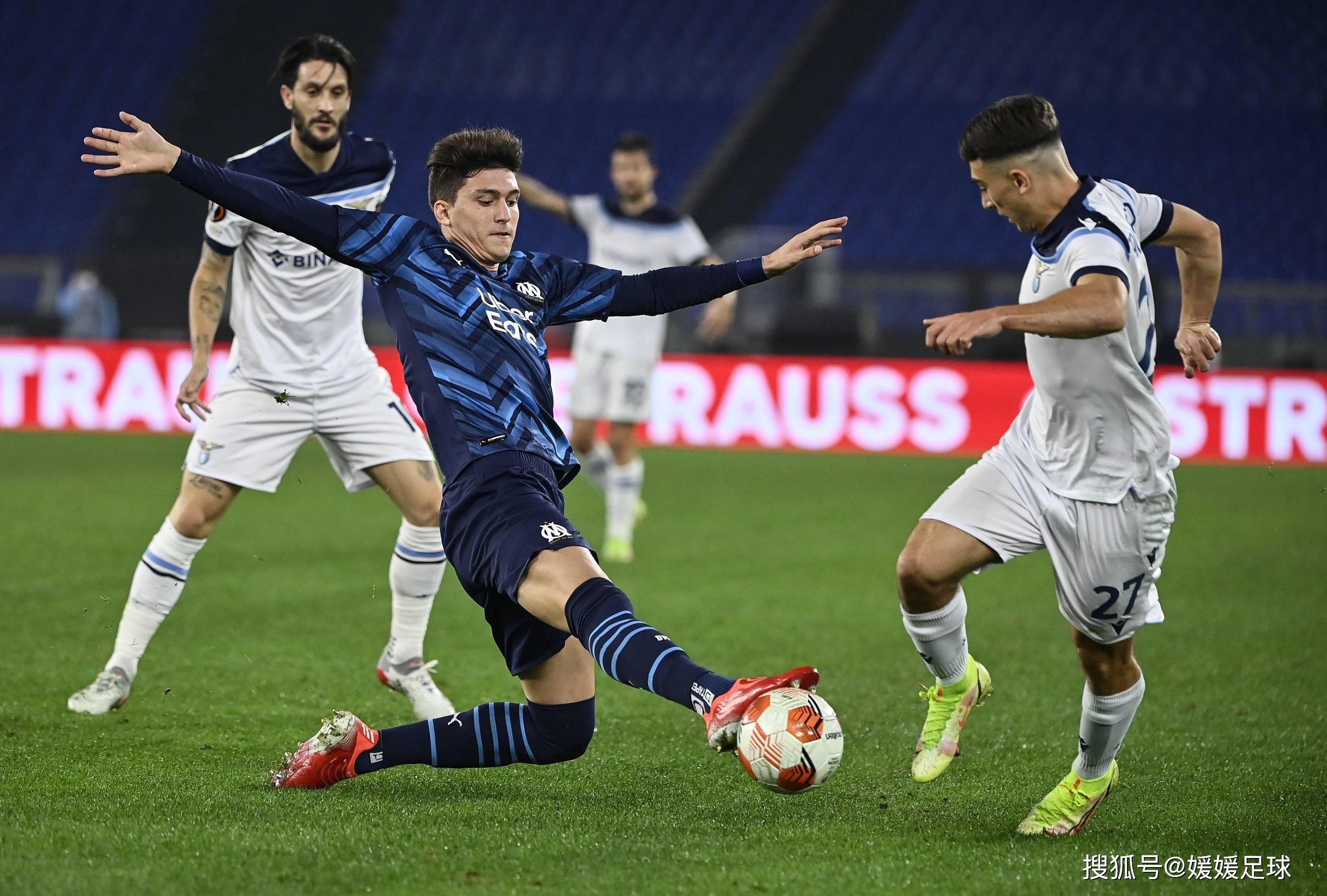 开云体育APP下载-包含弗赖堡主场大胜，继续展现出色状态的词条