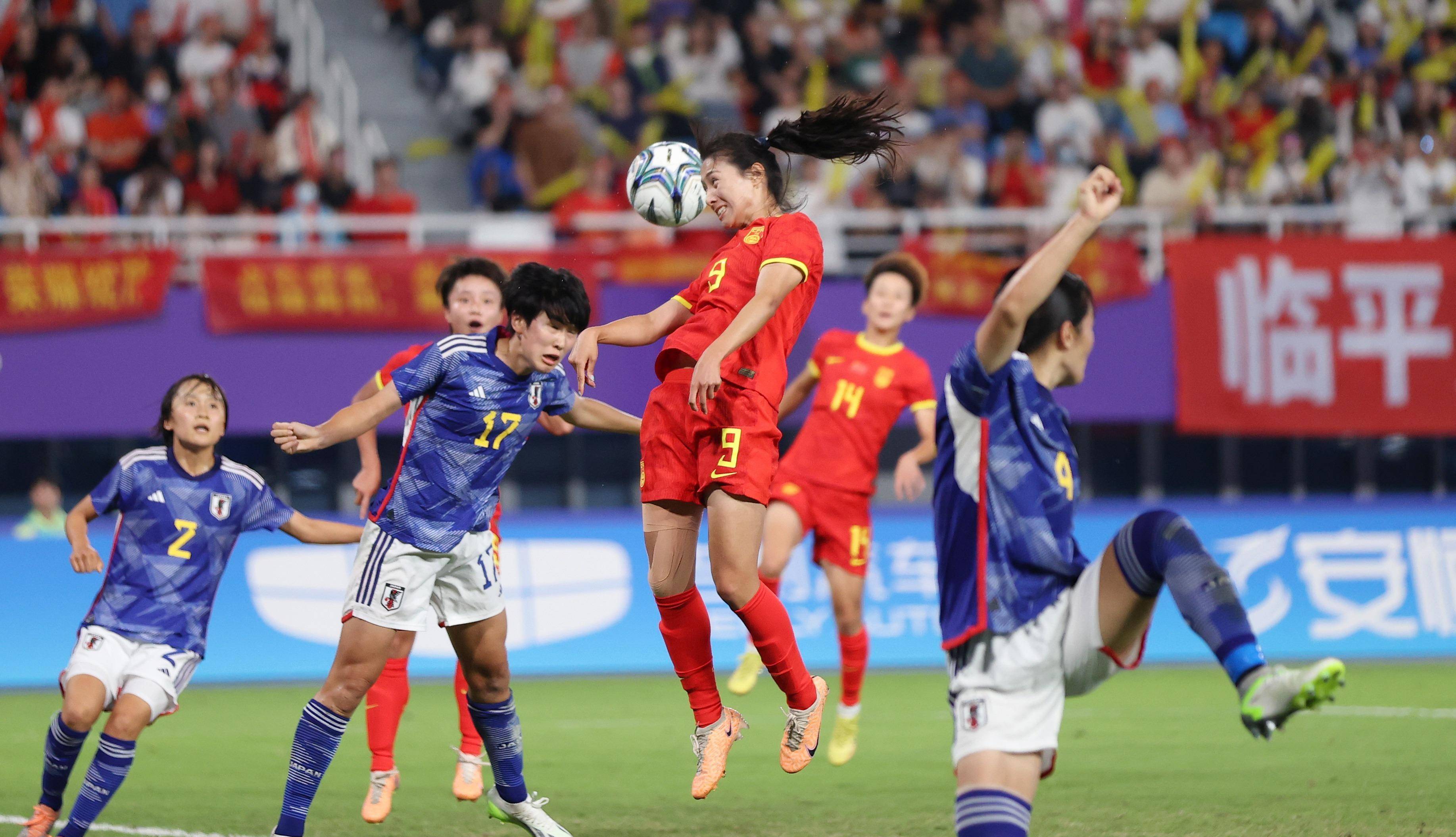 开云体育中国-包含体育赛场亮点：女足比赛带来的精彩瞬间！的词条