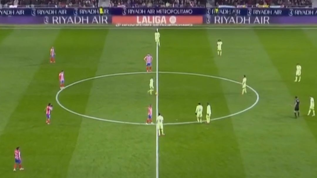 切尔西大胜弗赖堡,莱万破门庆祝的简单介绍 切尔西大胜弗赖堡,莱万破门庆祝的简单介绍