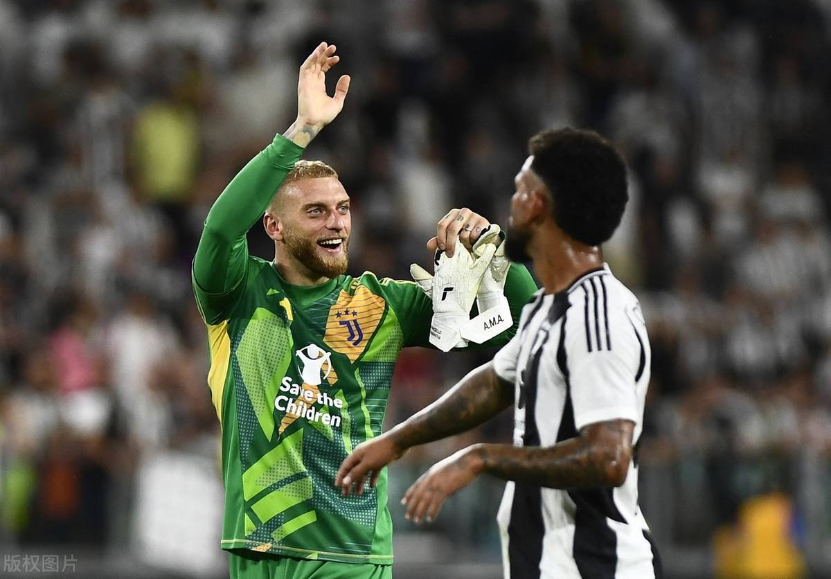 开云体育-包含尤文图斯战平曼城:双方各有所长的词条