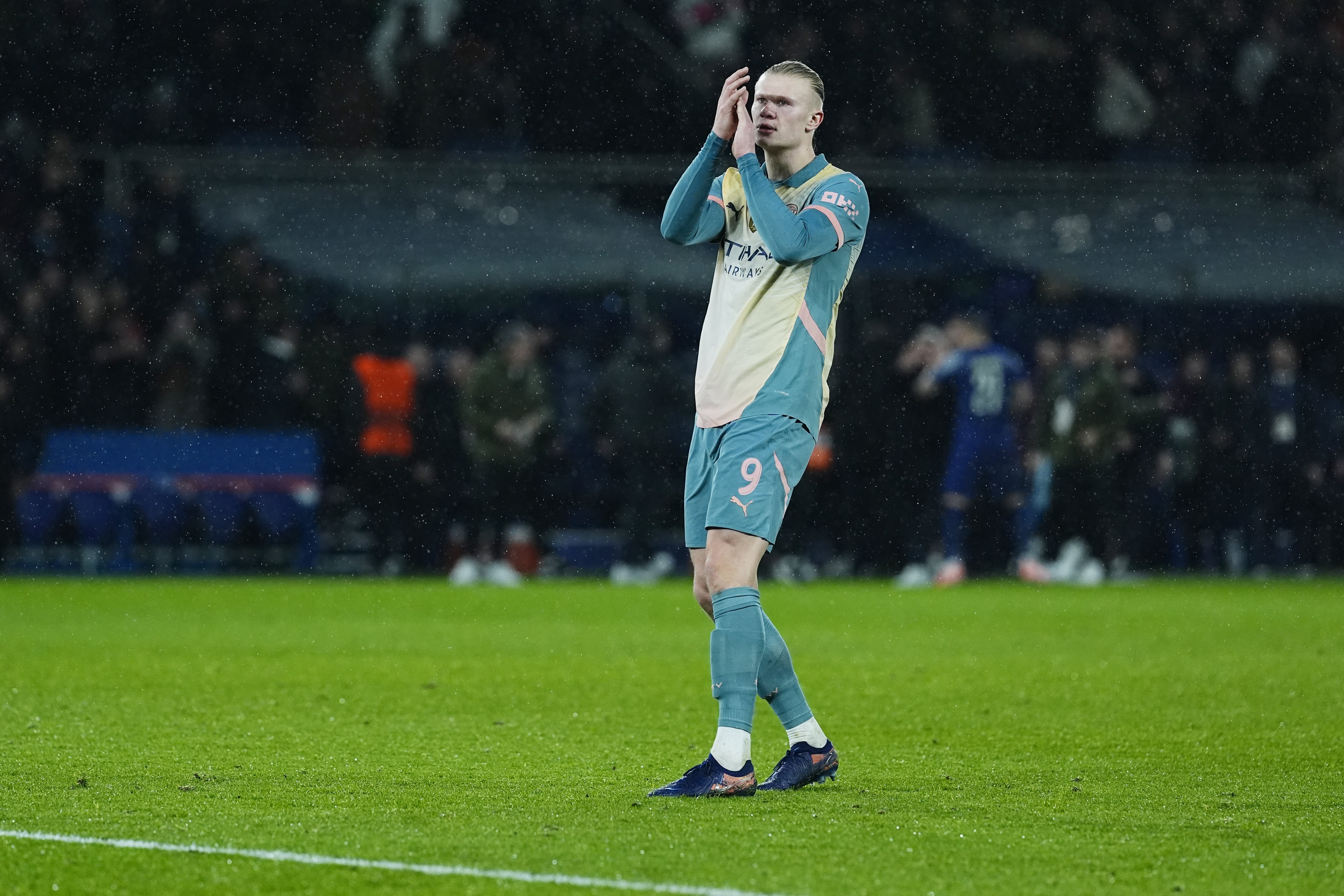 开云体育APP下载-包含巴黎圣日耳曼中场受伤,欧冠淘汰赛险象环生的词条