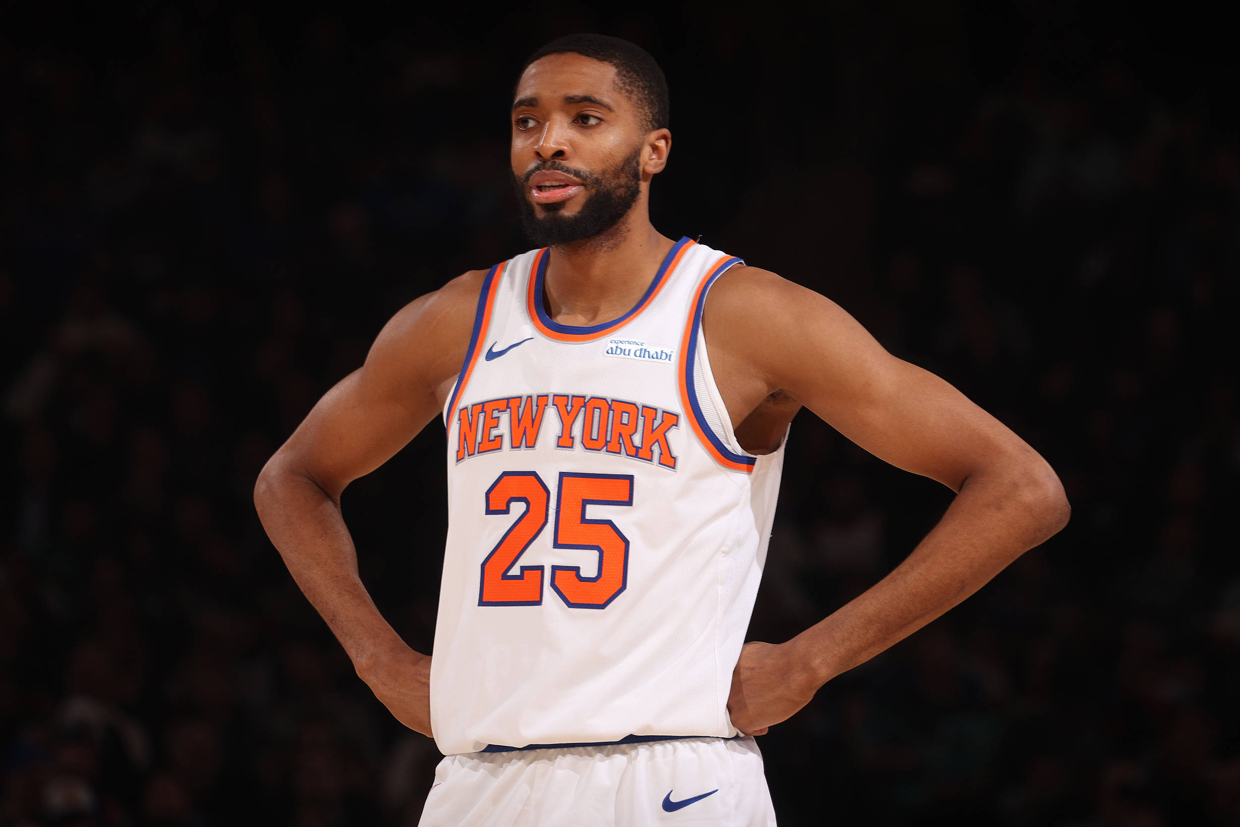 关于热火主教练遭遇质疑，球队状态低迷的信息