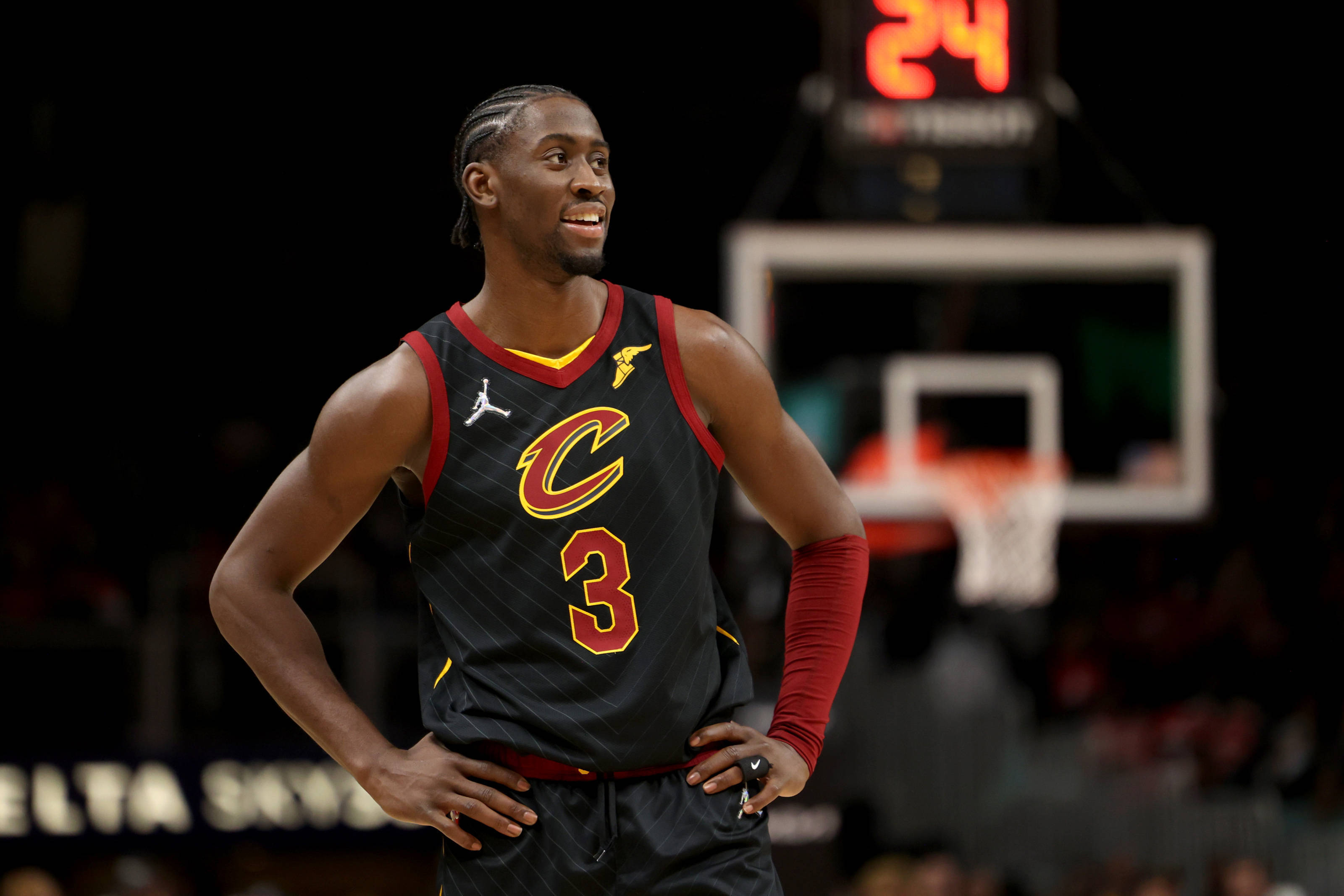 开云APP-关于老鹰年轻后卫表现稳定,或将成为关键一环的信息