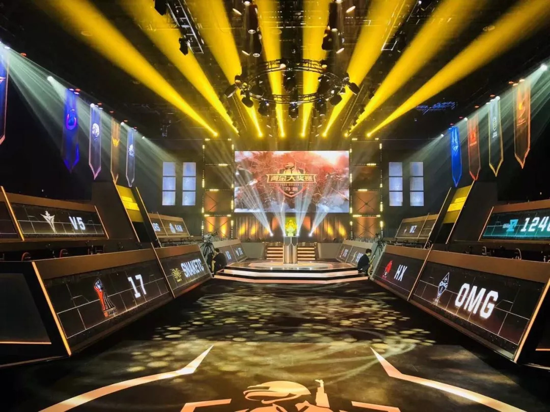 王者之争！看谁能在赛场上称霸