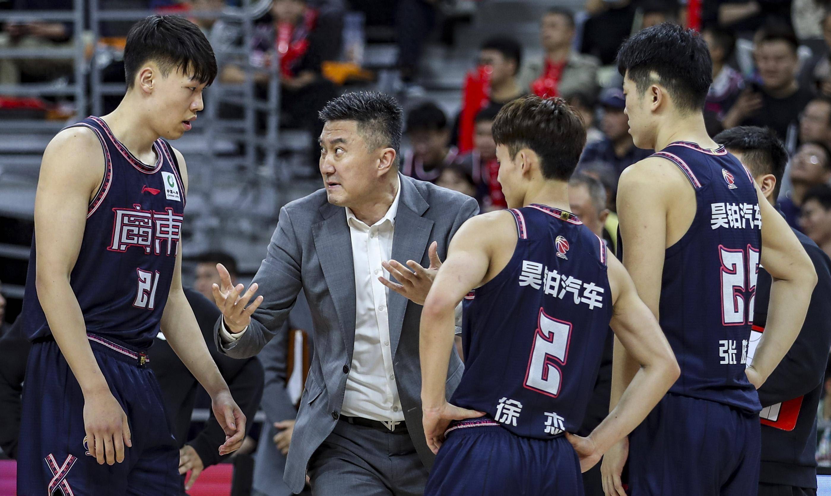 广东男篮在比赛场上表现出色,获得一连胜的简单介绍 广东男篮在比赛场上表现出色,获得一连胜的简单介绍