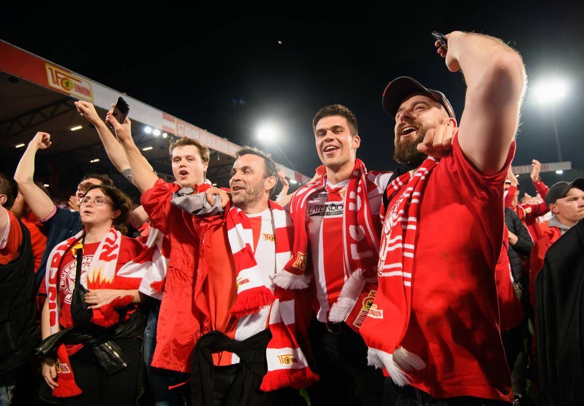 开云体育下载-斯图加特与弗赖堡上演激烈对决