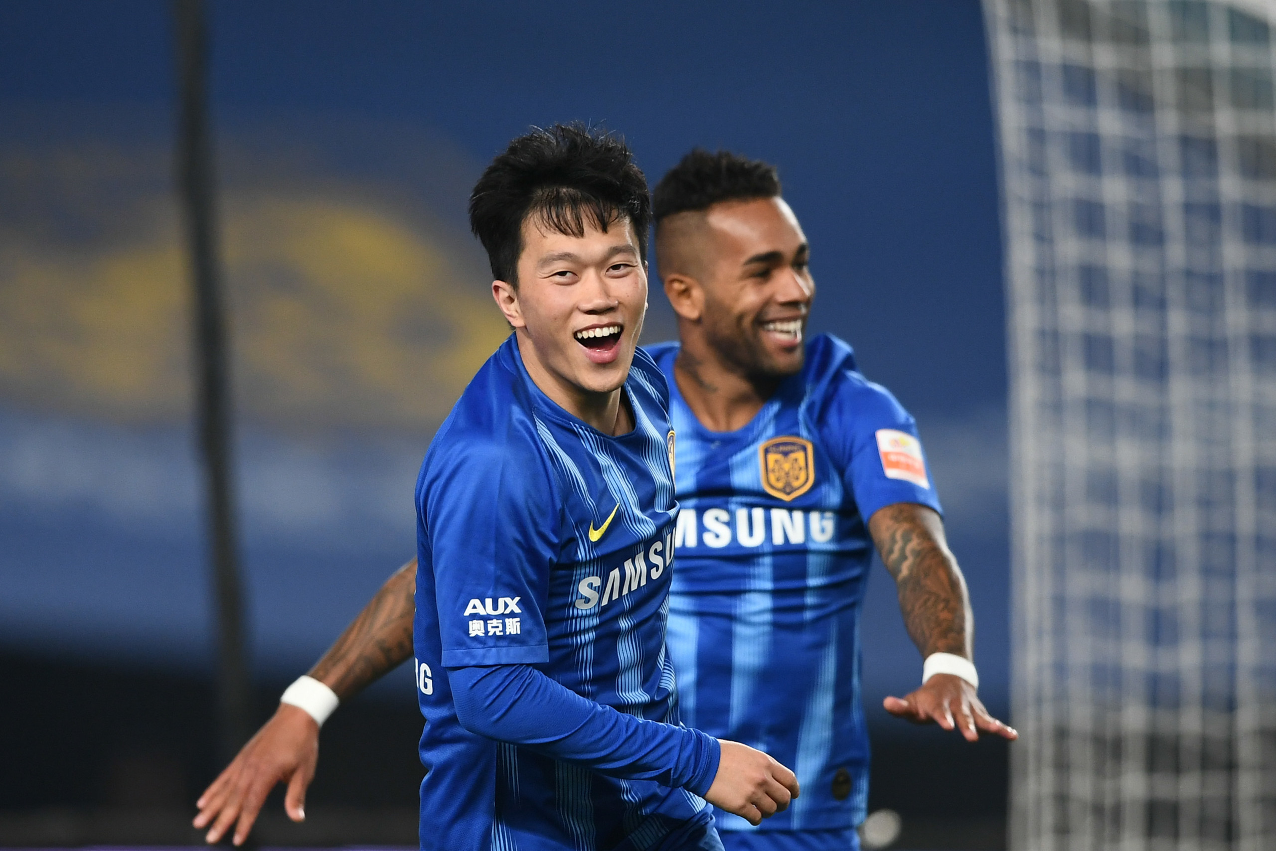 开云体育APP下载-江苏苏宁客场击败河南嵩山,取得重要三分的简单介绍