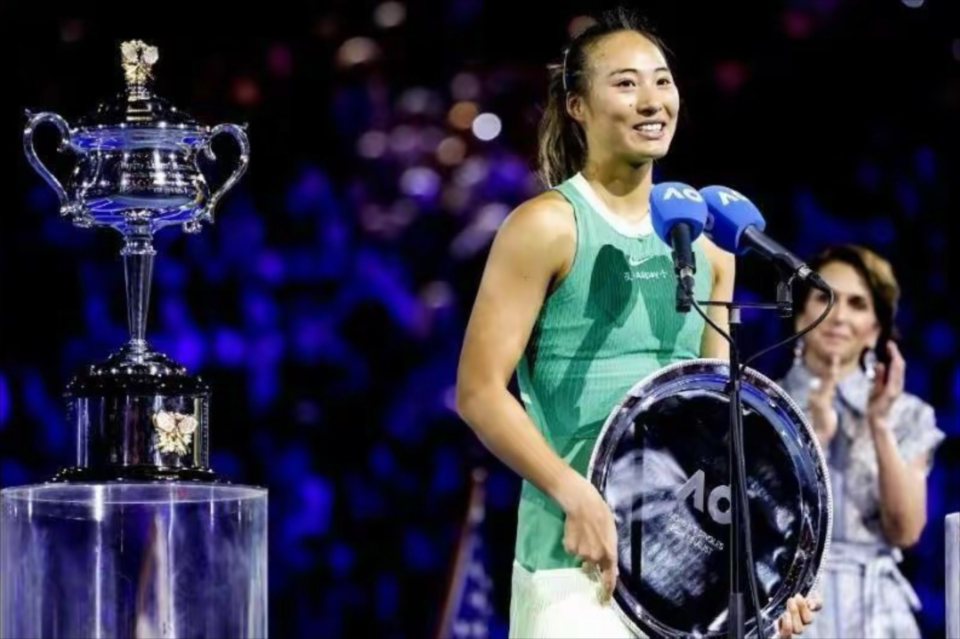 澳大利亚运动员突破个人最佳，圈赛得胜