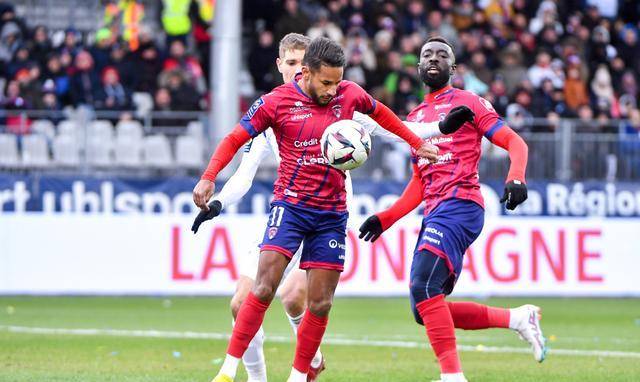 开云体育-北安普敦赢得胜利,提升积分的简单介绍