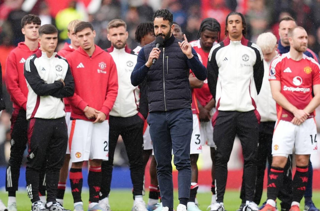 曼联再度面对考验,英超冠军抢夺战愈发激烈 曼联再度面对考验,英超冠军抢夺战愈发激烈