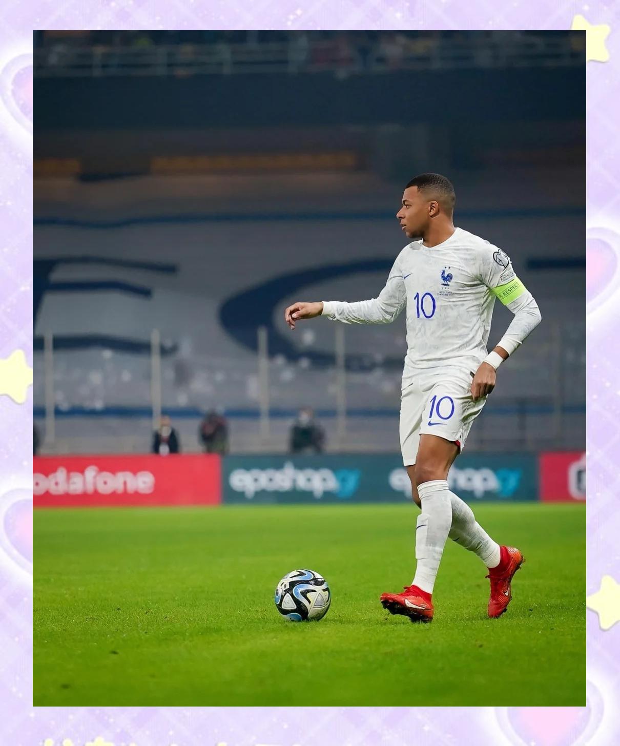 法国在欧预赛比赛中以-战胜冰岛队,士气高昂 法国在欧预赛比赛中以-战胜冰岛队,士气高昂