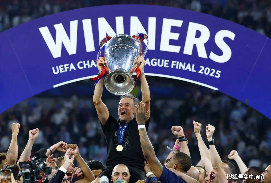 开云体育app-巴黎圣日耳曼球员接受采访,谈未来计划的简单介绍