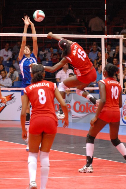 波多黎各男子排球队擒敌,晋级半决赛的简单介绍 波多黎各男子排球队擒敌,晋级半决赛的简单介绍