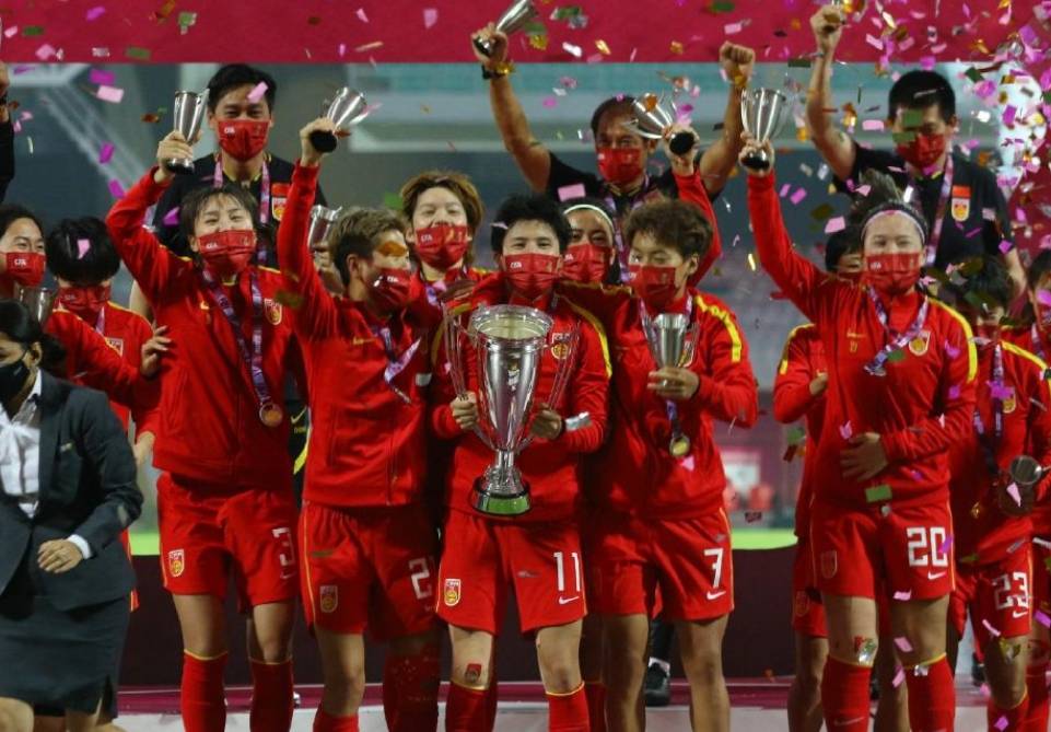 开云体育在线-女足赛事精彩纷呈,选手之间竞争激烈