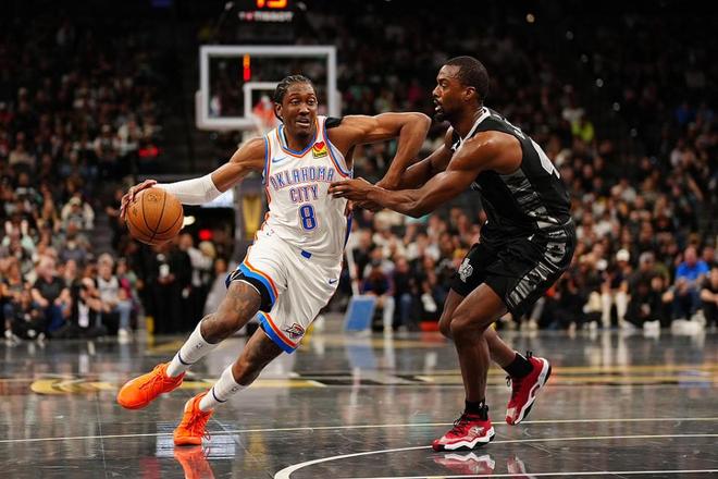 开云官网-勇士主场惜败马刺,西部竞争激烈