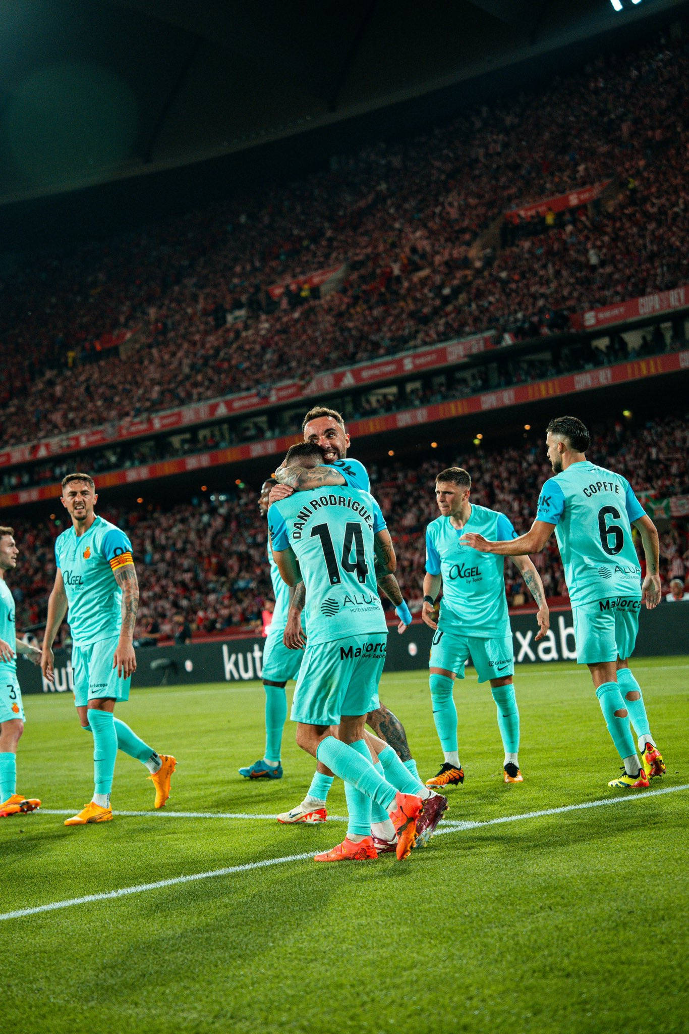 开云官网-马略卡客场战平,稳定积分局面