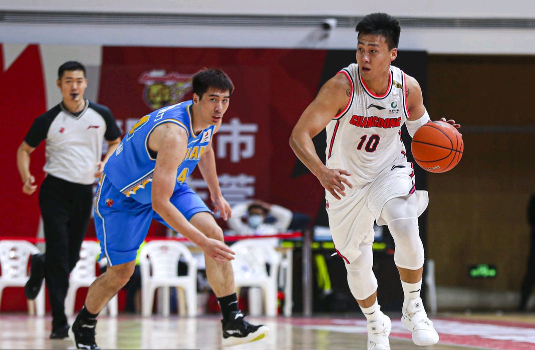 开云体育在线-关于顶尖球队锋线火力全开,助力战绩走高的信息