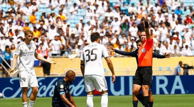 开云体育官网-皇马球员对超级联赛纷纷表达不满