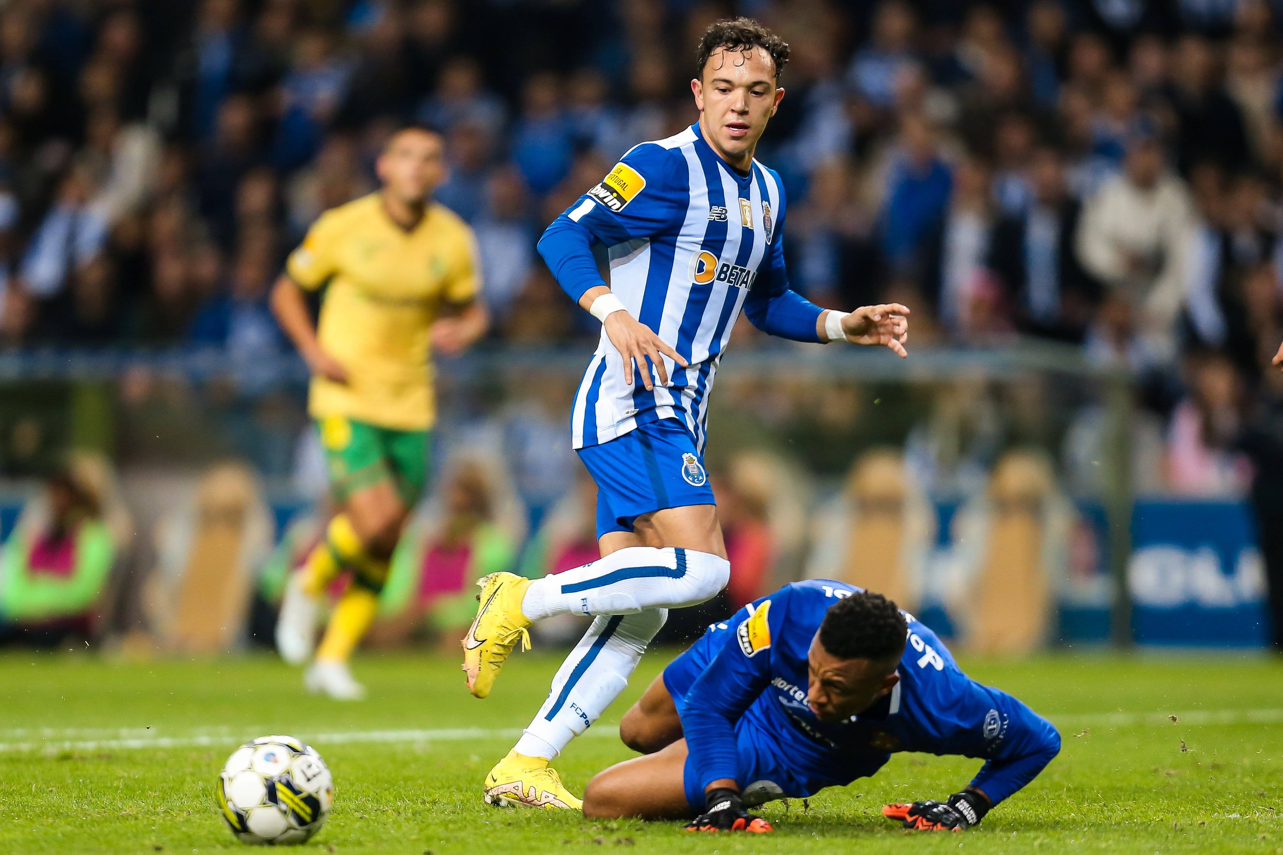 马洛卡客场被维拉利尔逆转,遗憾失败 马洛卡客场被维拉利尔逆转,遗憾失败