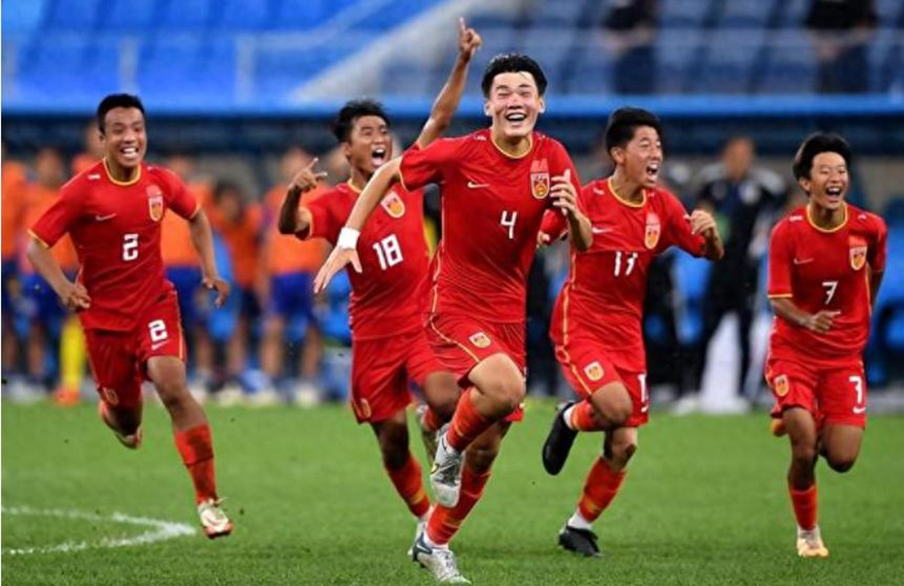 开云APP-比赛惊心动魄,球队最终夺得胜利