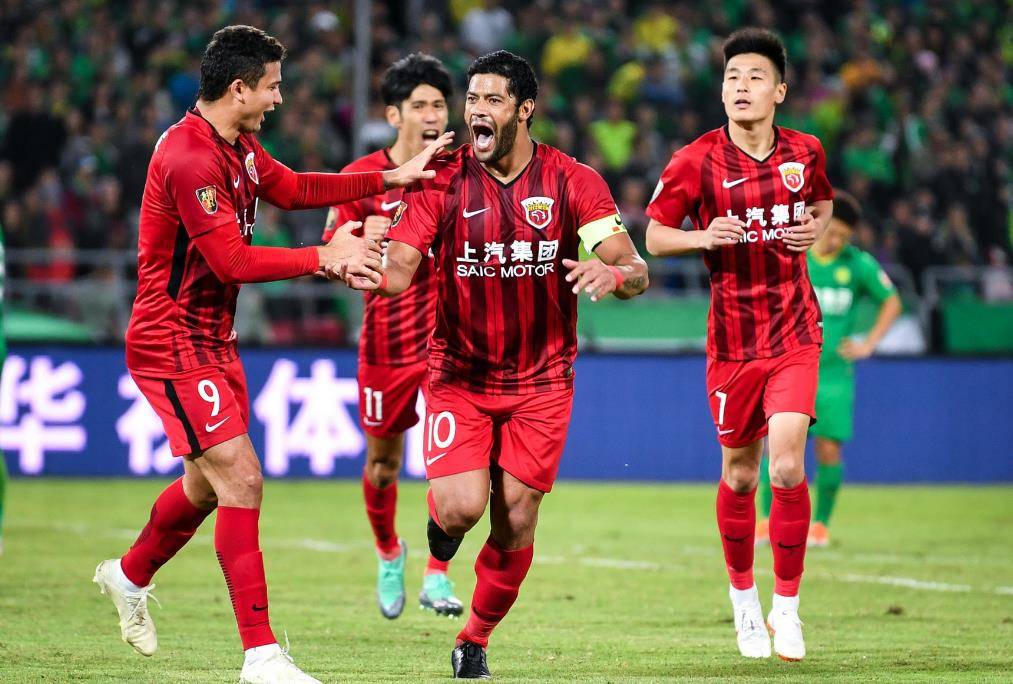 上海上港连续三场不胜,西甲外援成最大短板 上海上港连续三场不胜,西甲外援成最大短板