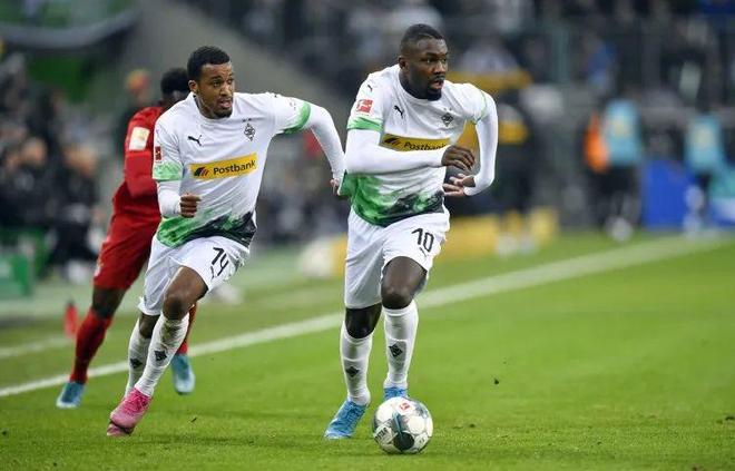 开云体育APP下载-维罗纳爆冷战胜热那亚,向保级成功迈进