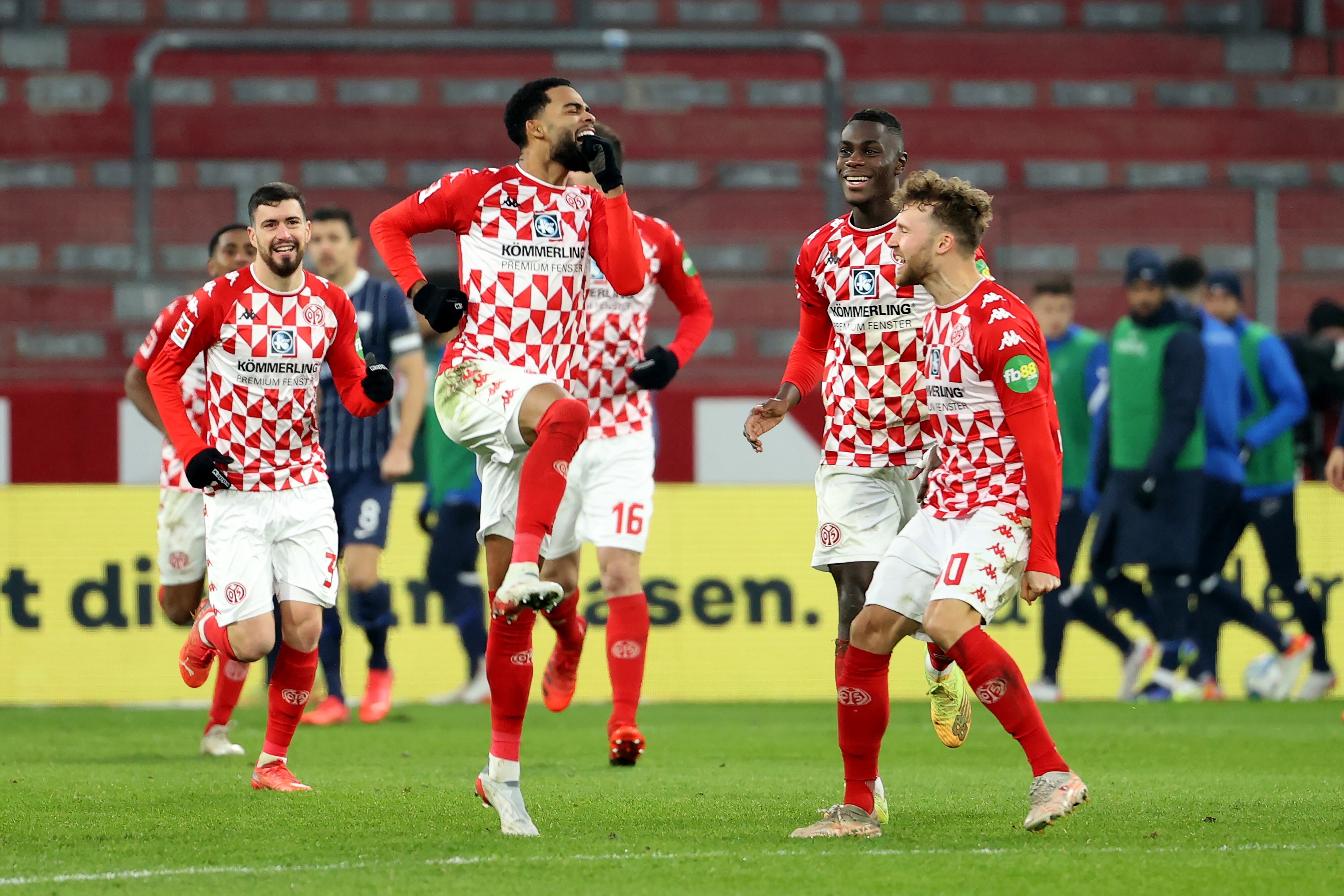 慕尼黑主场发威，浴火重生取得惊人胜利