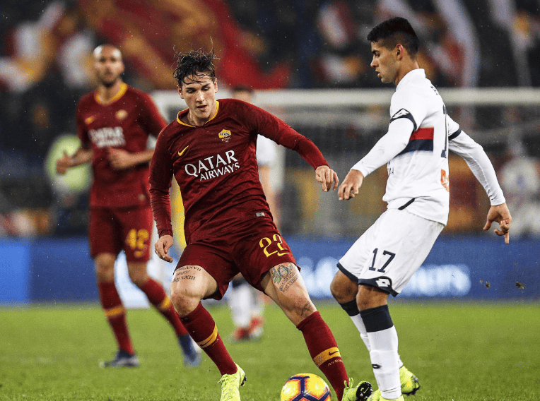 开云平台-意甲联赛战况激烈，争夺榜首白热化