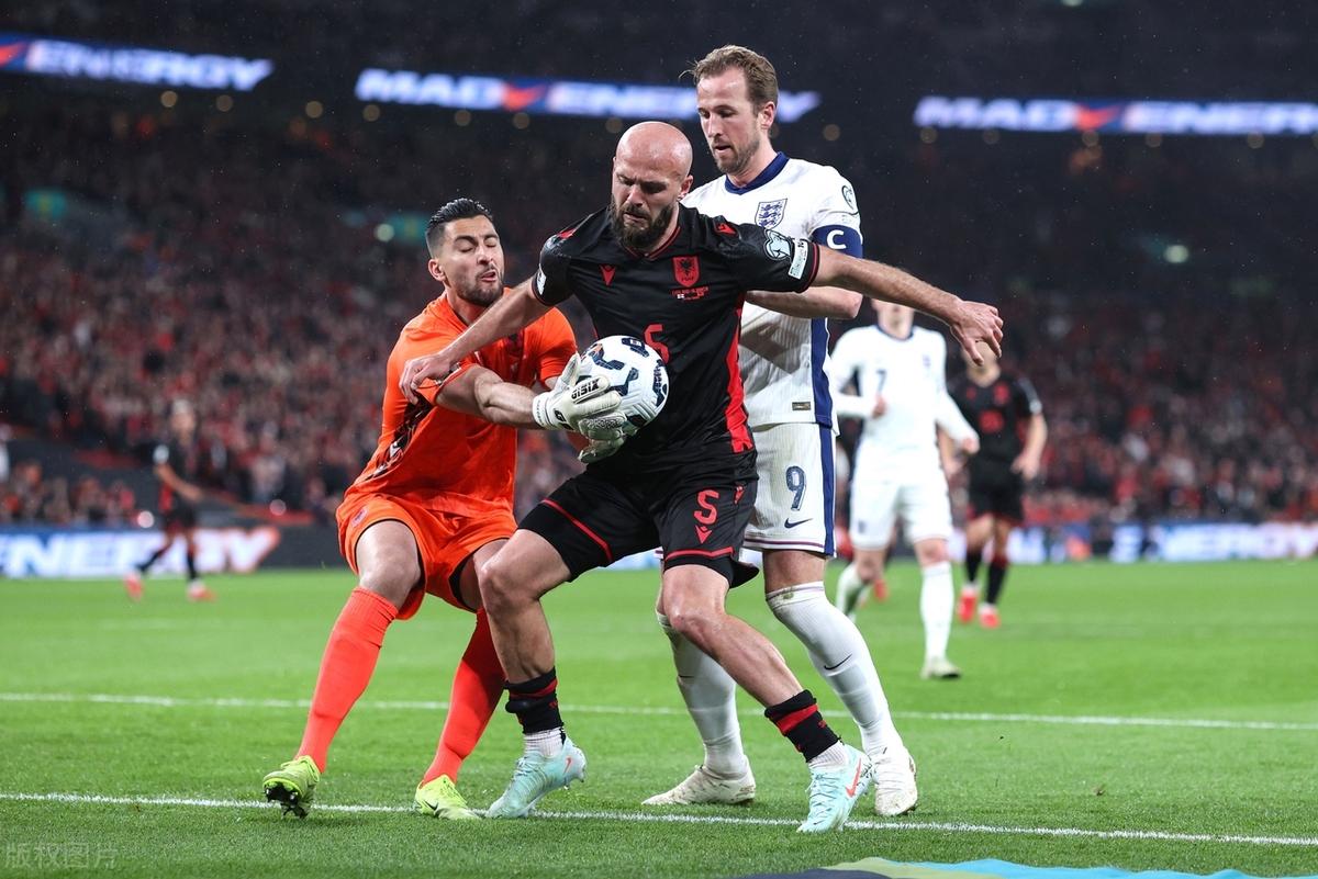 英格兰客场大胜阿尔巴尼亚，晋级欧预赛朝着目标的简单介绍