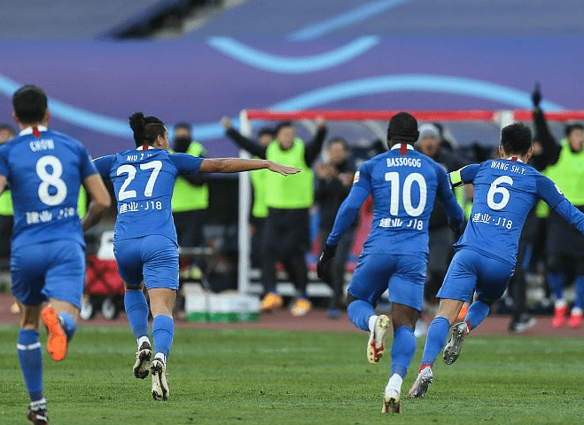 河南建业客场战平，保持不败战绩