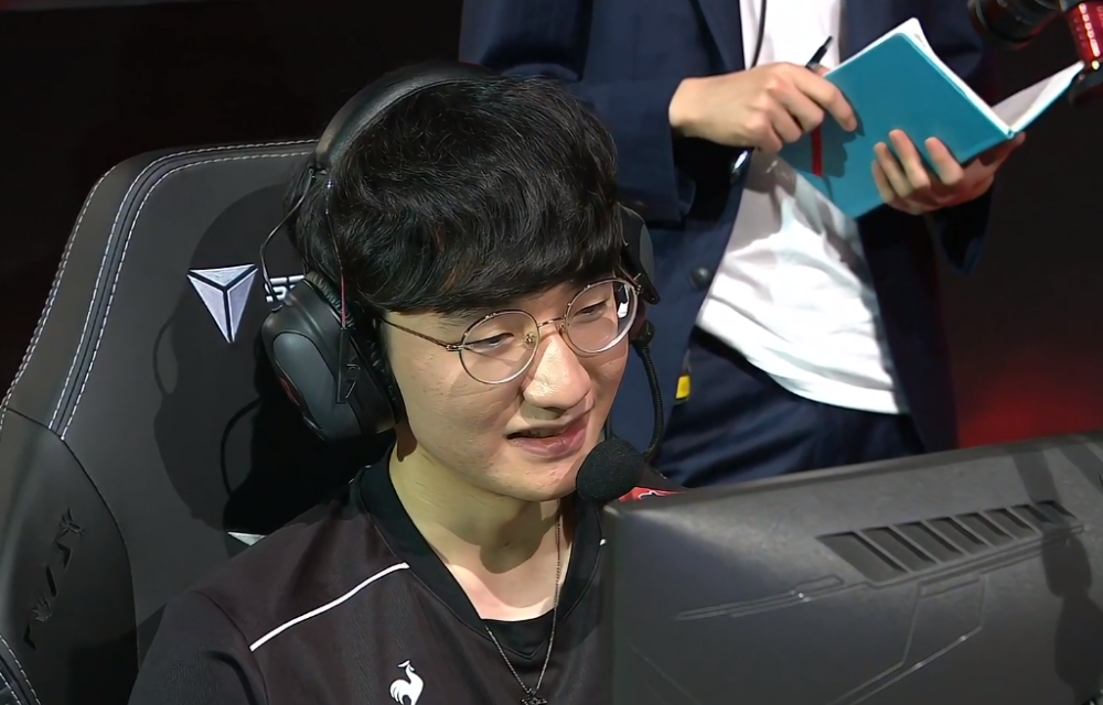 包含BRO血洗NS,Faker极限生还后反打强强对话小组赛,让粉丝疯狂欢呼的词条 包含BRO血洗NS,Faker极限生还后反打强强对话小组赛,让粉丝疯狂欢呼的词条