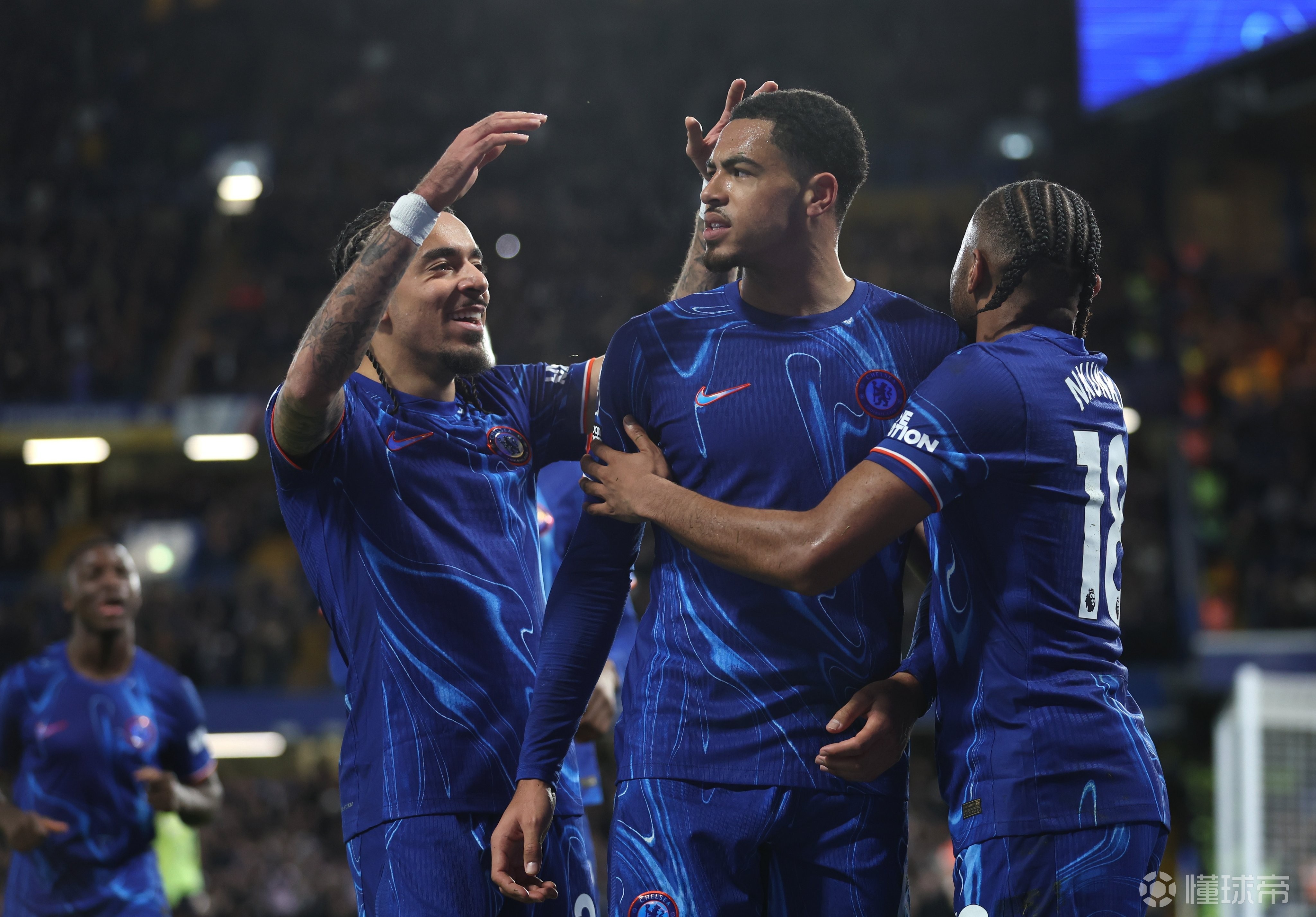 切尔西神奇逆转，晋级关键阶段