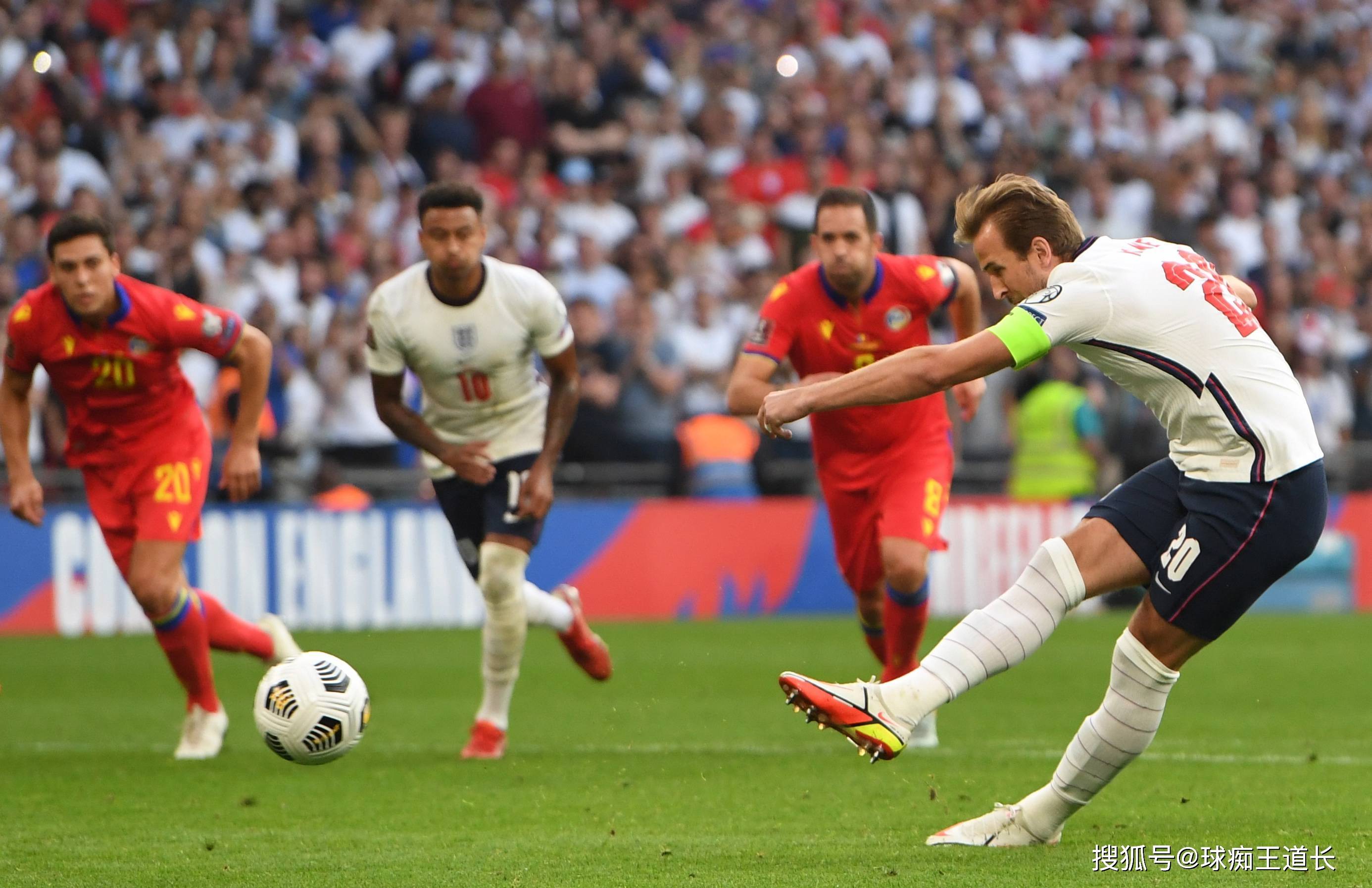 欧洲杯赛上的一场激动人心的比赛 欧洲杯赛上的一场激动人心的比赛