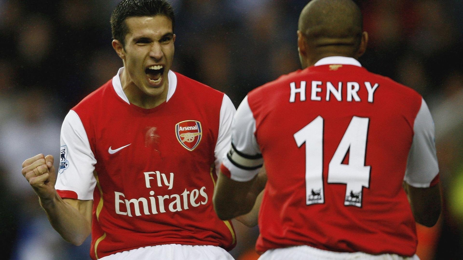 开云体育入口-暗夜骑士，当乔治撕碎魔术，太阳在斯坦福桥逆向升起